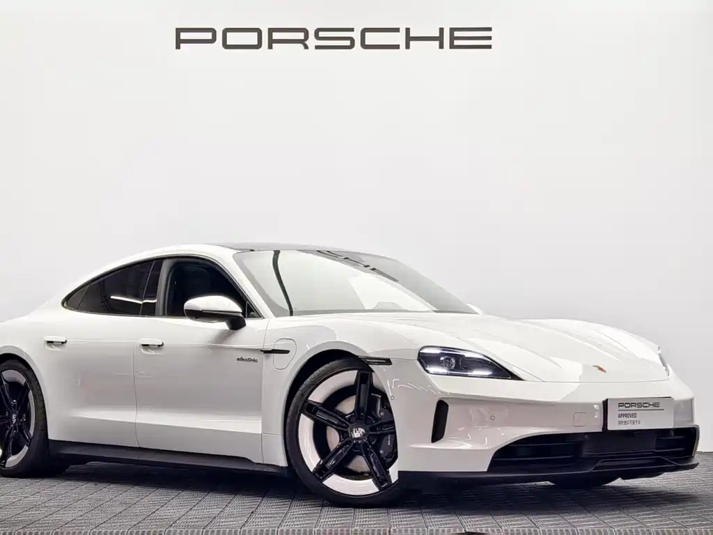Porsche Taycan — миниатюра 3