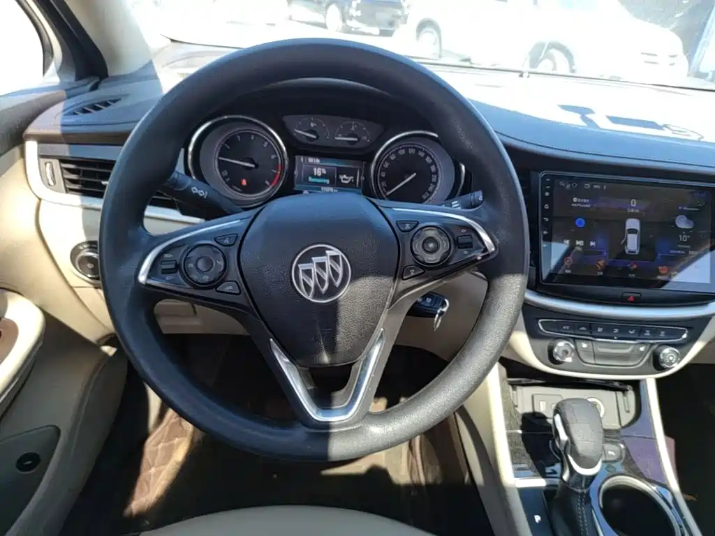 Buick Verano — миниатюра 11