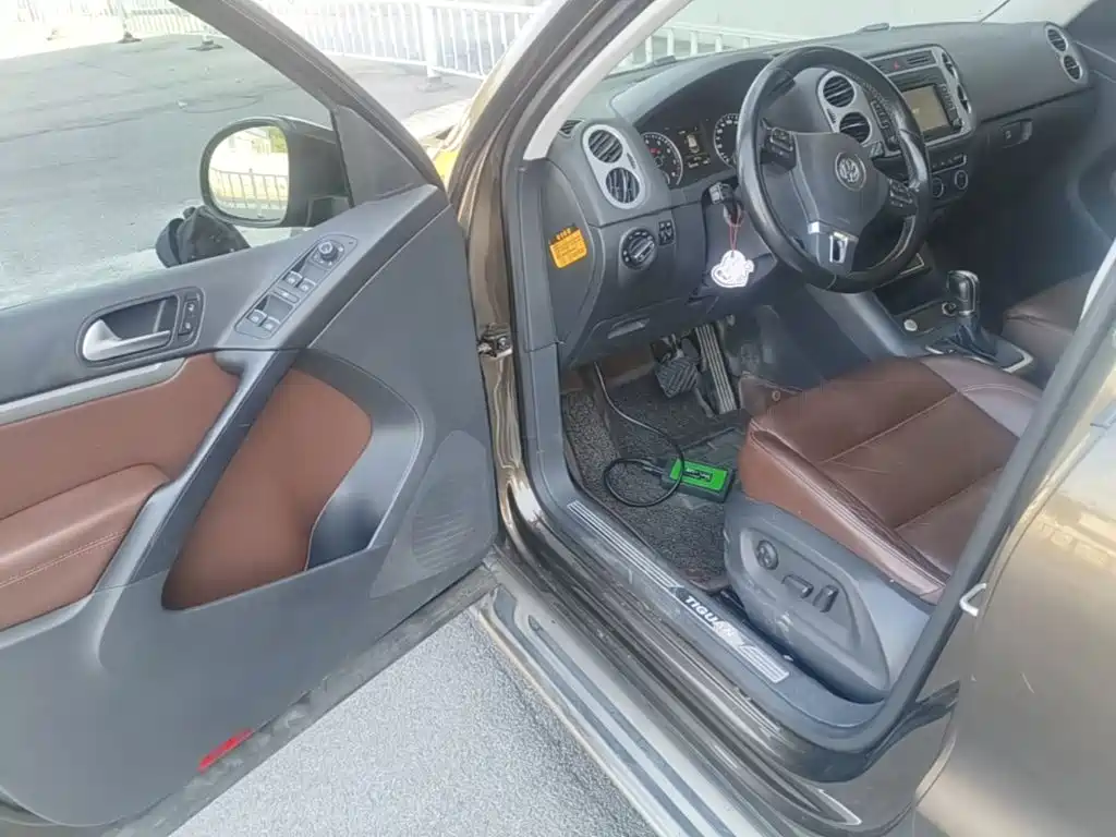 Volkswagen Tiguan — миниатюра 16