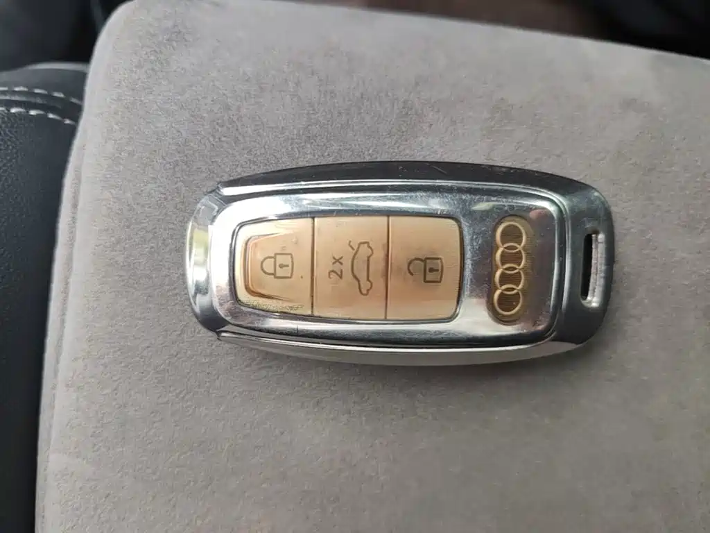 Audi A6L — миниатюра 9