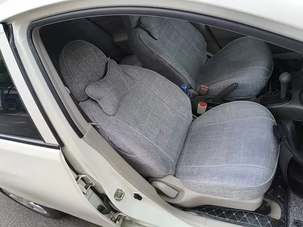 Nissan Sunny — миниатюра 25