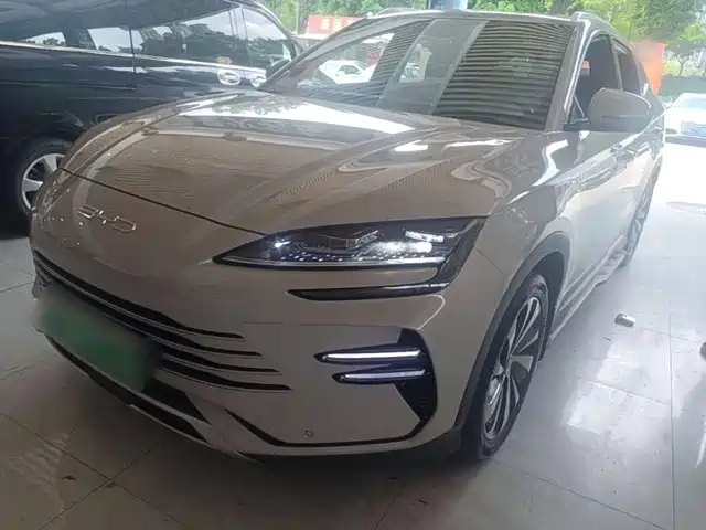 2023 BYD Song EV