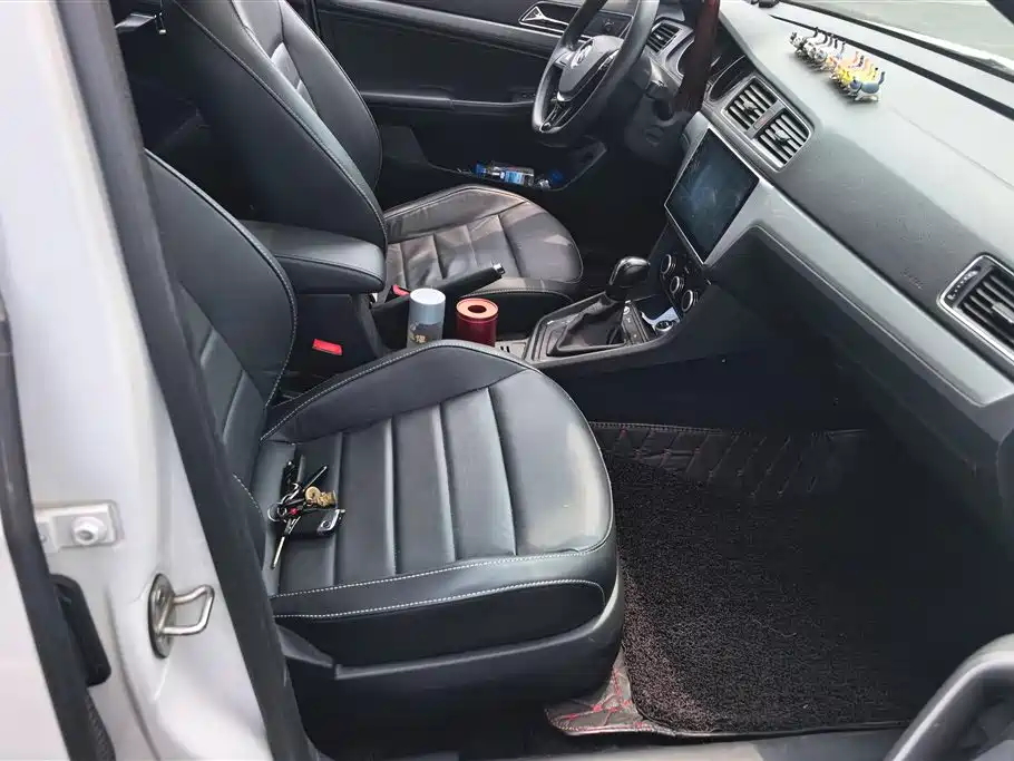 Volkswagen Lavida 2017 1.6L AT Comfort