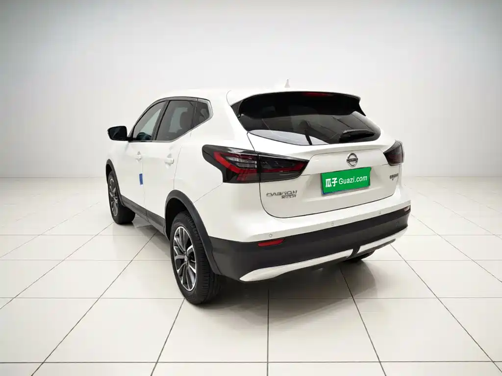 Nissan Qashqai — миниатюра 4