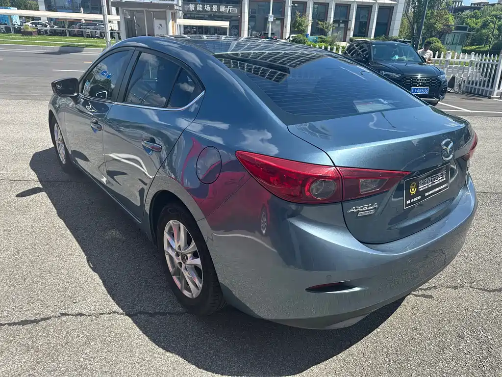 Mazda 3 Axela — миниатюра 9