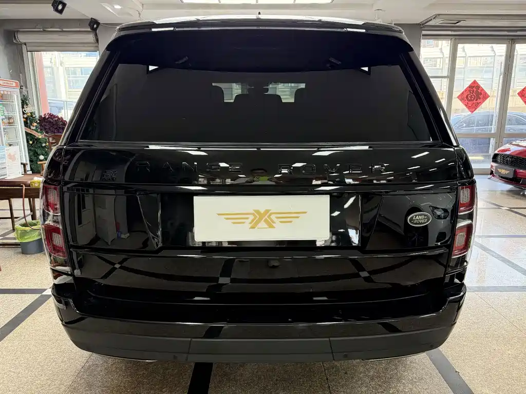 Land Rover Range Rover — миниатюра 5