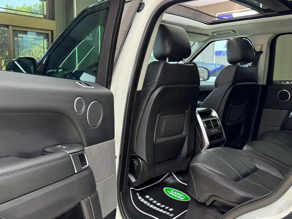 Land Rover Sport — миниатюра 10