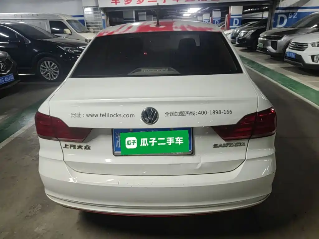 Volkswagen Santana — миниатюра 6