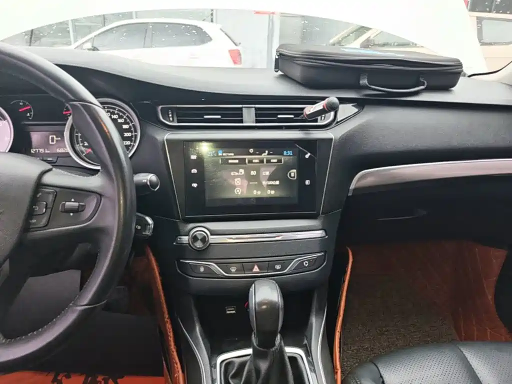 Peugeot 408 — миниатюра 13