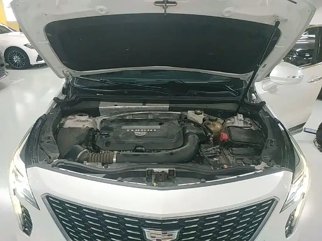 Cadillac XT4 — миниатюра 20
