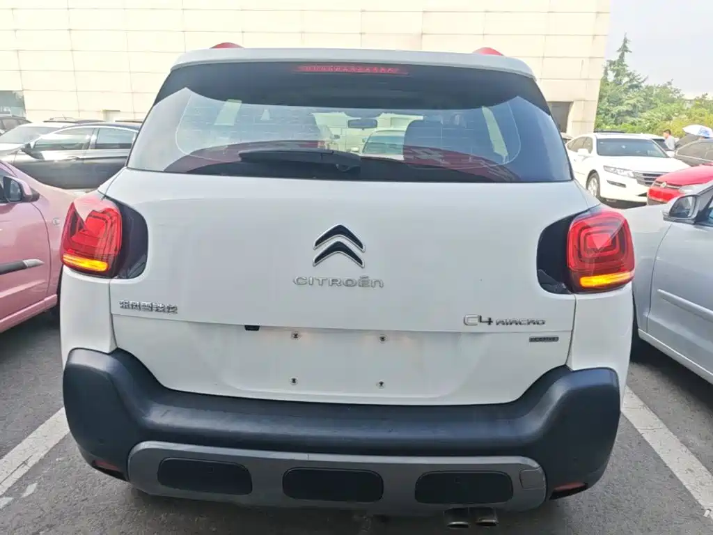 Citroen C4 Aircross — миниатюра 6