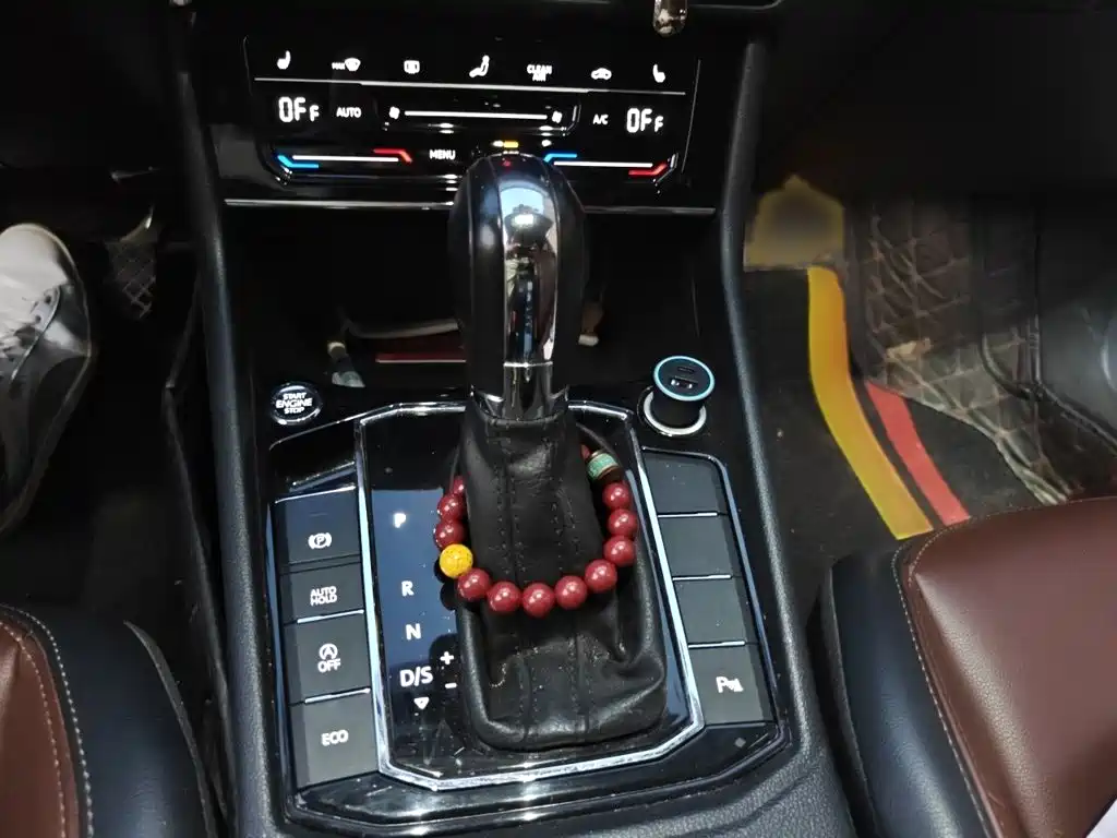 Volkswagen Lavida — миниатюра 7