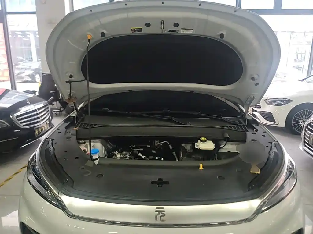 BYD Yuan Plus — миниатюра 20