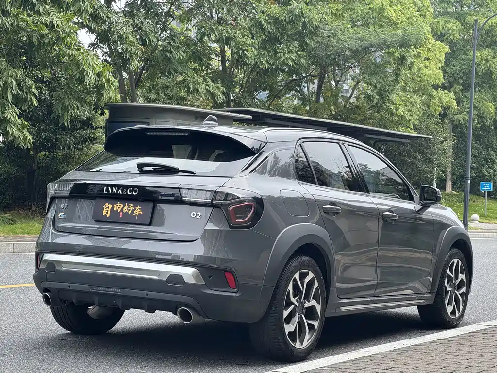 Lynk & Co 02 — миниатюра 18