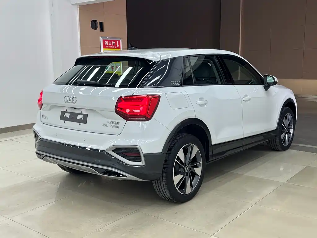 Audi Q2L — миниатюра 6