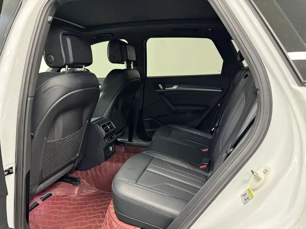 Audi Q5L — миниатюра 16