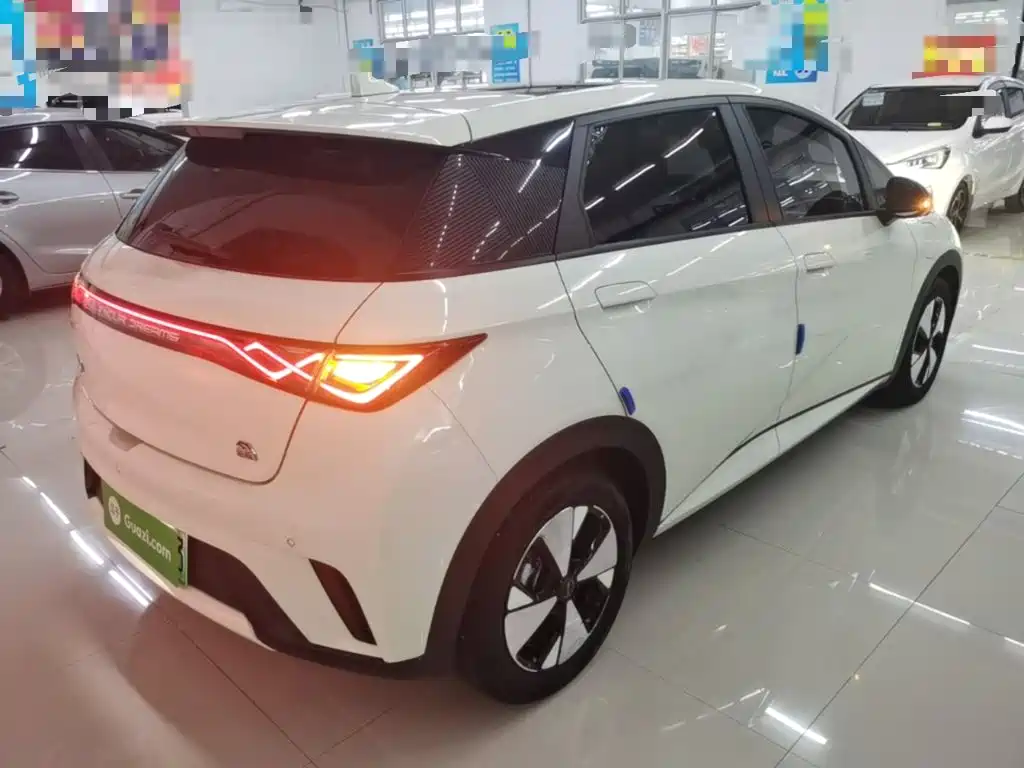 BYD Dolphin — миниатюра 7