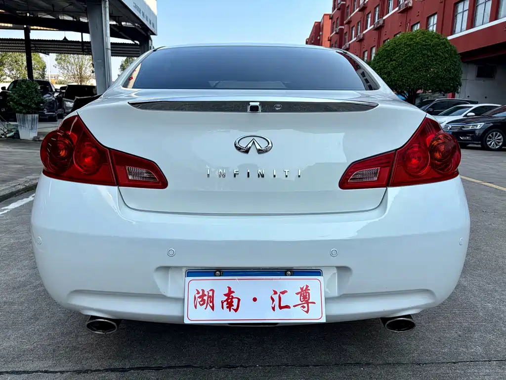 Infiniti G — миниатюра 19