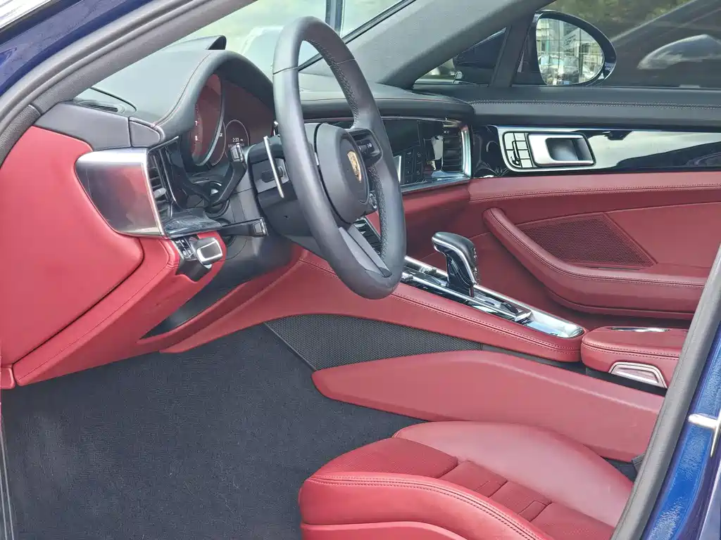 Porsche Panamera — миниатюра 6