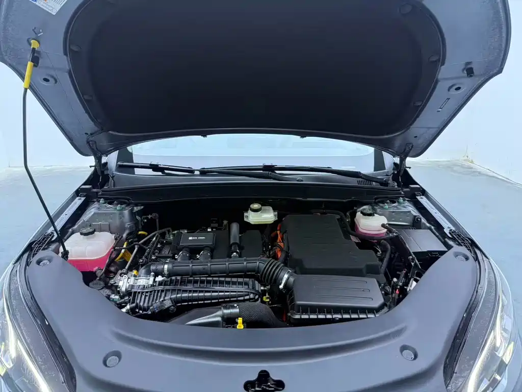 BYD Seal 05 DM-i — миниатюра 17