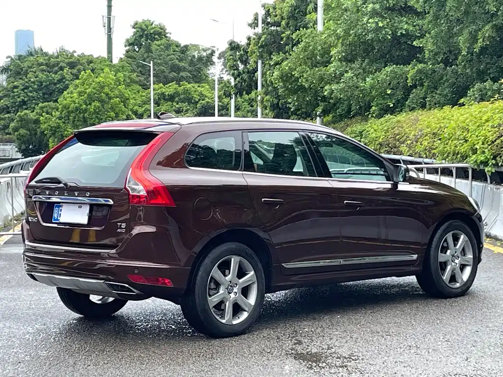 Volvo XC60 — миниатюра 3