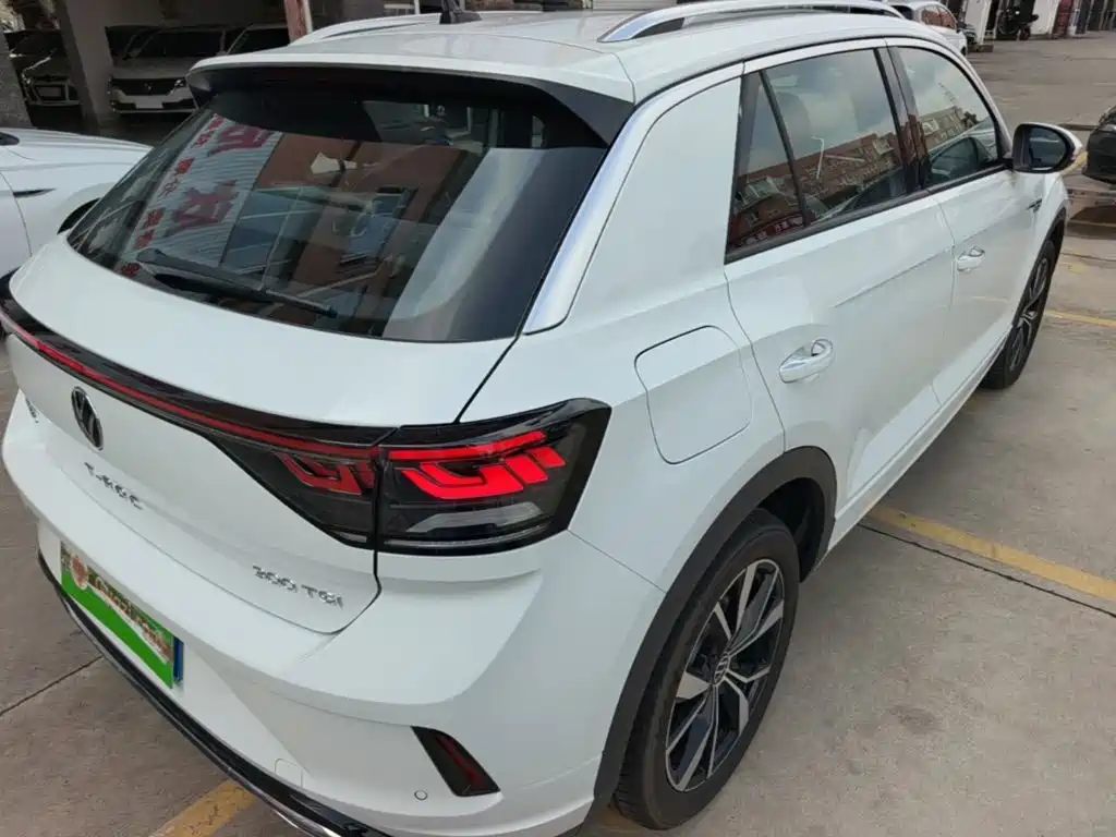 Volkswagen T-Roc — миниатюра 7