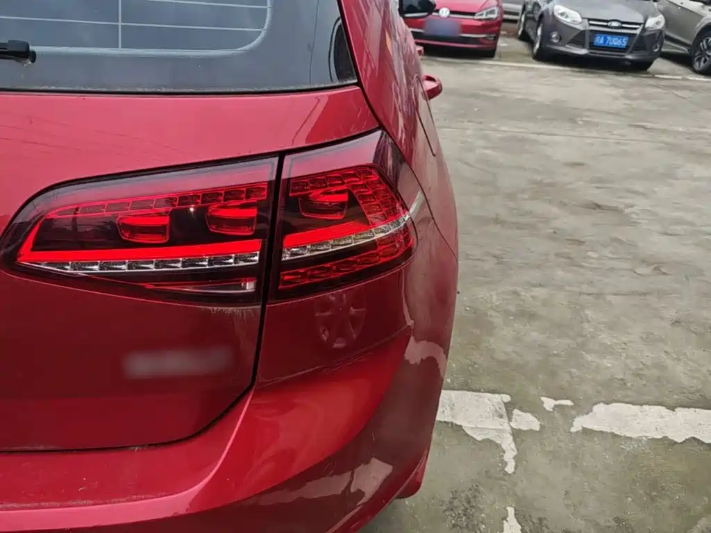 Volkswagen Golf — миниатюра 8