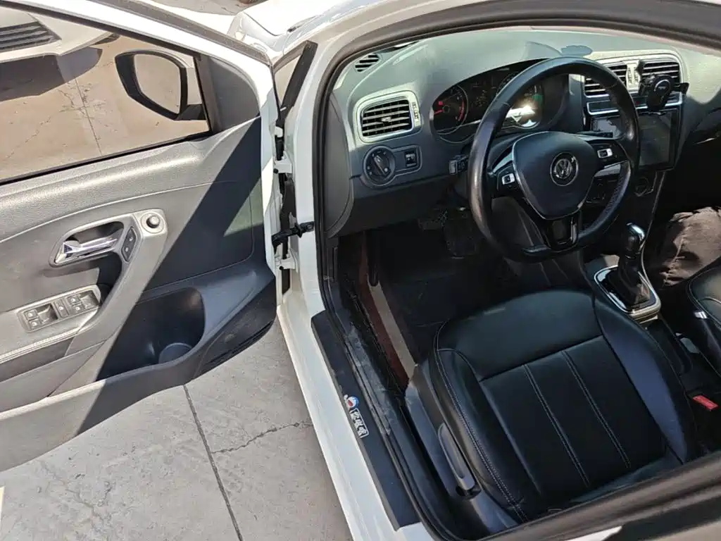 Volkswagen Polo — миниатюра 16