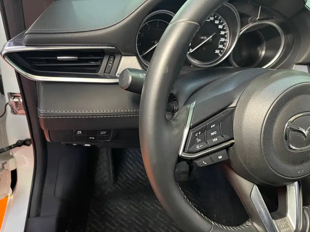 Mazda Atenza — миниатюра 7