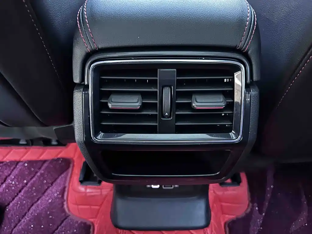 Skoda Karoq — миниатюра 19