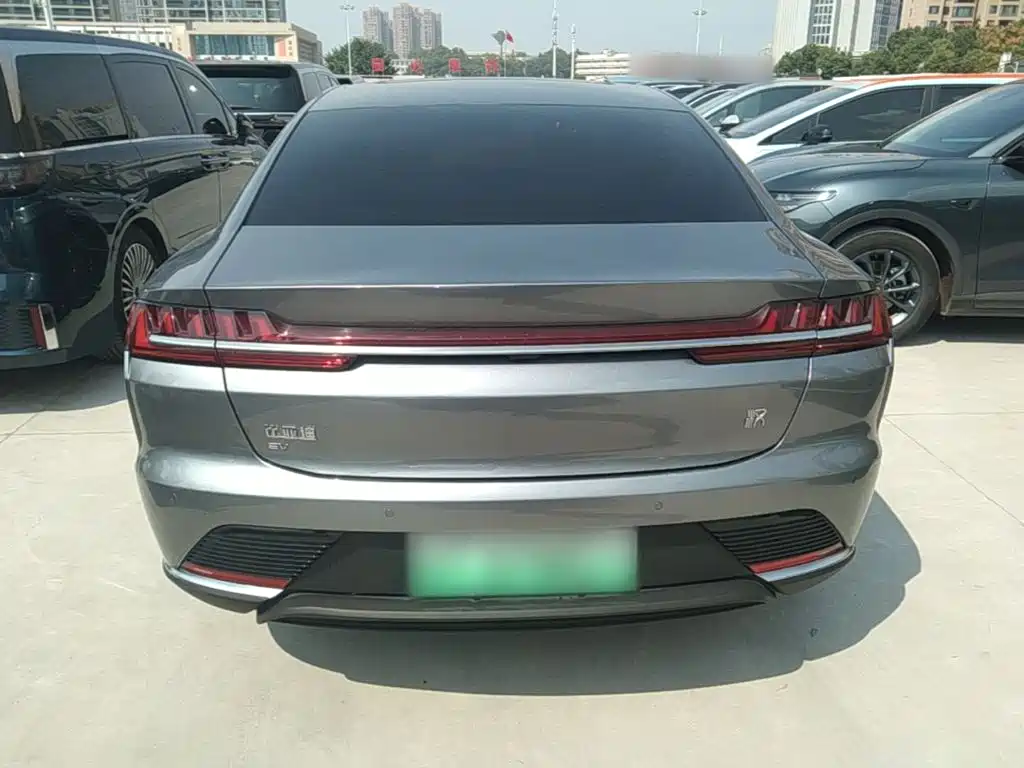 BYD Han — миниатюра 6