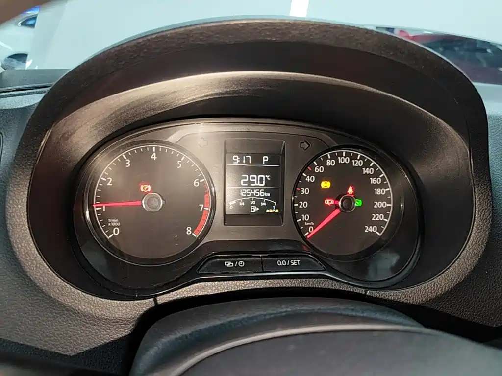 Volkswagen Polo — миниатюра 12