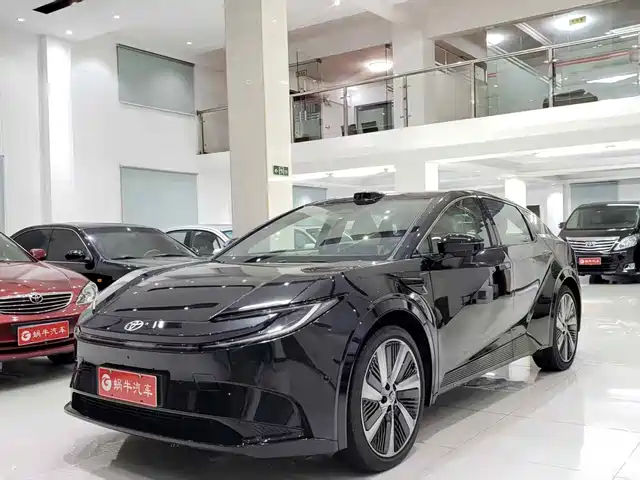 Toyota bZ5