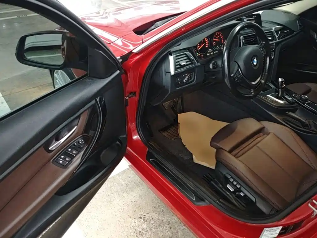 BMW 3 Series — миниатюра 16