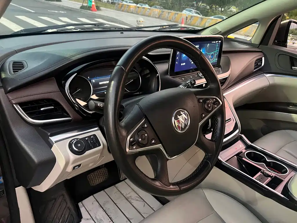 Buick GL8 — миниатюра 15