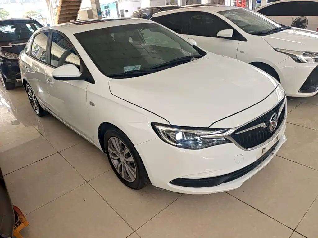 Buick Excelle — миниатюра 4
