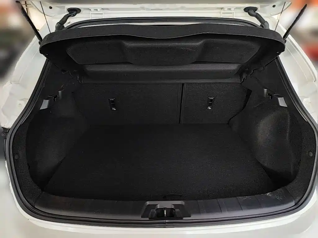 Nissan Qashqai — миниатюра 24