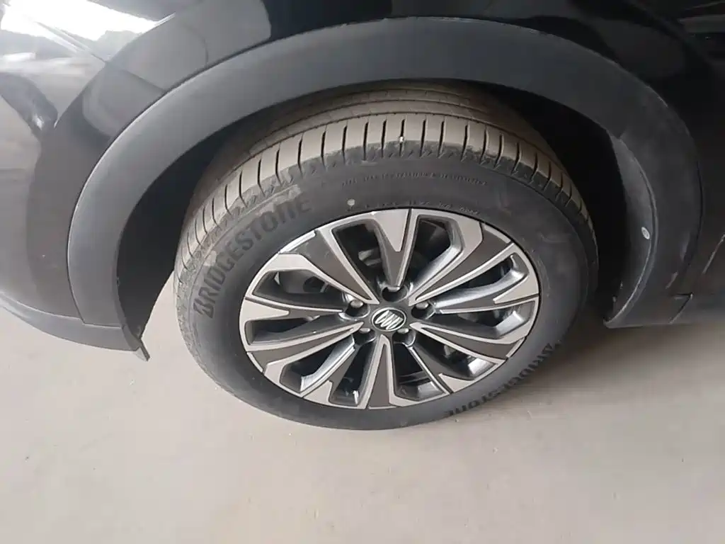 Buick Envision Plus — миниатюра 23