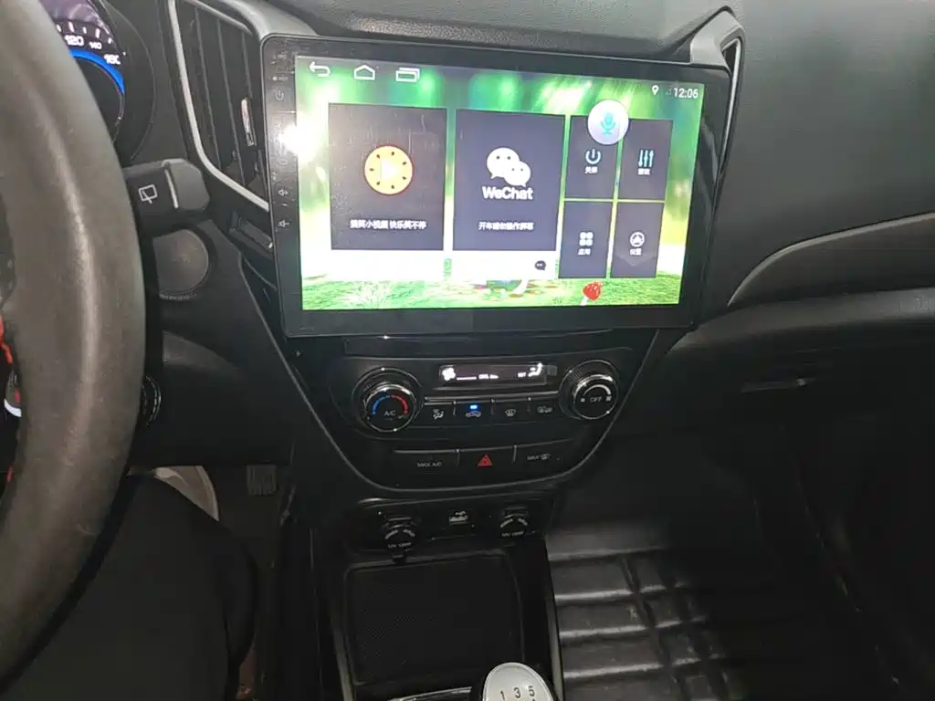 Changan CS15 — миниатюра 13
