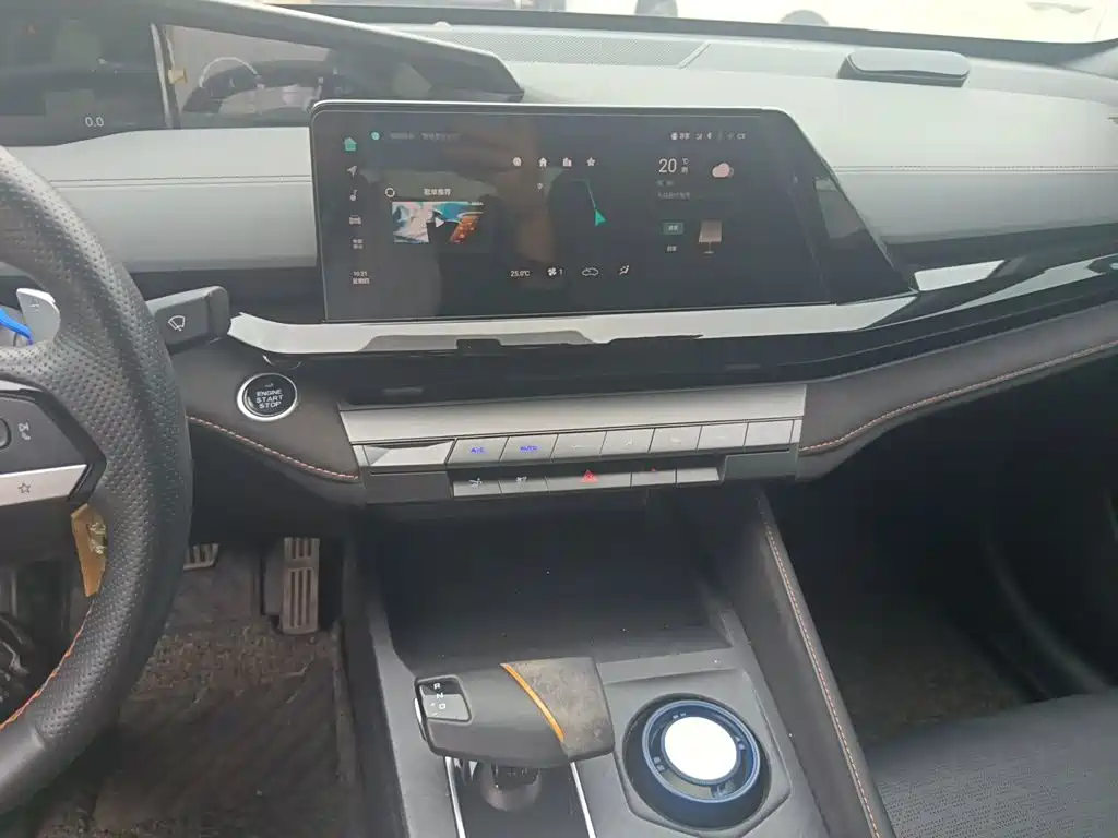 Changan UNI-V — миниатюра 14
