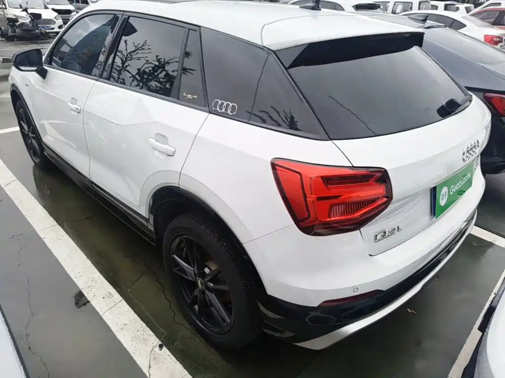 Audi Q2L — миниатюра 5