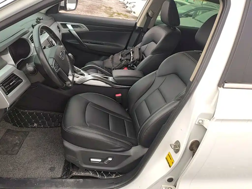 Geely Boyue — миниатюра 15