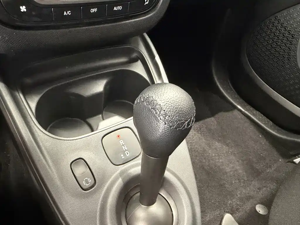 smart Smart Fortwo — миниатюра 9