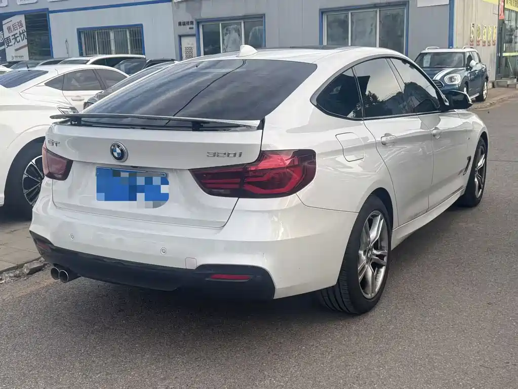 BMW 3 Series GT — миниатюра 6