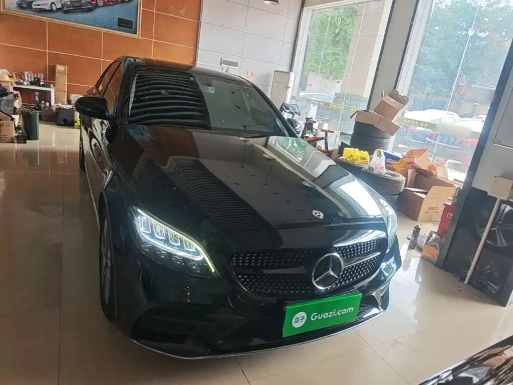 Mercedes-Benz C-Class — миниатюра 3