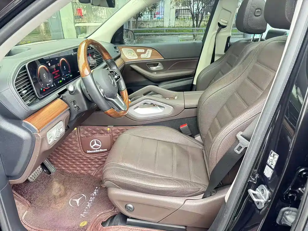 Mercedes-Benz GLS — миниатюра 4