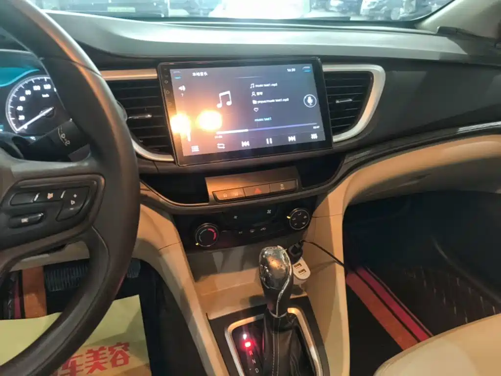 Buick Excelle — миниатюра 13