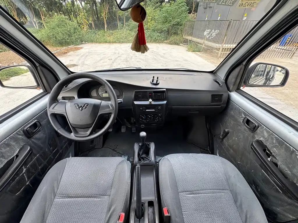 Wuling Rongguang — миниатюра 6