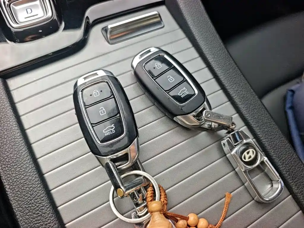 Hyundai Sonata — миниатюра 9
