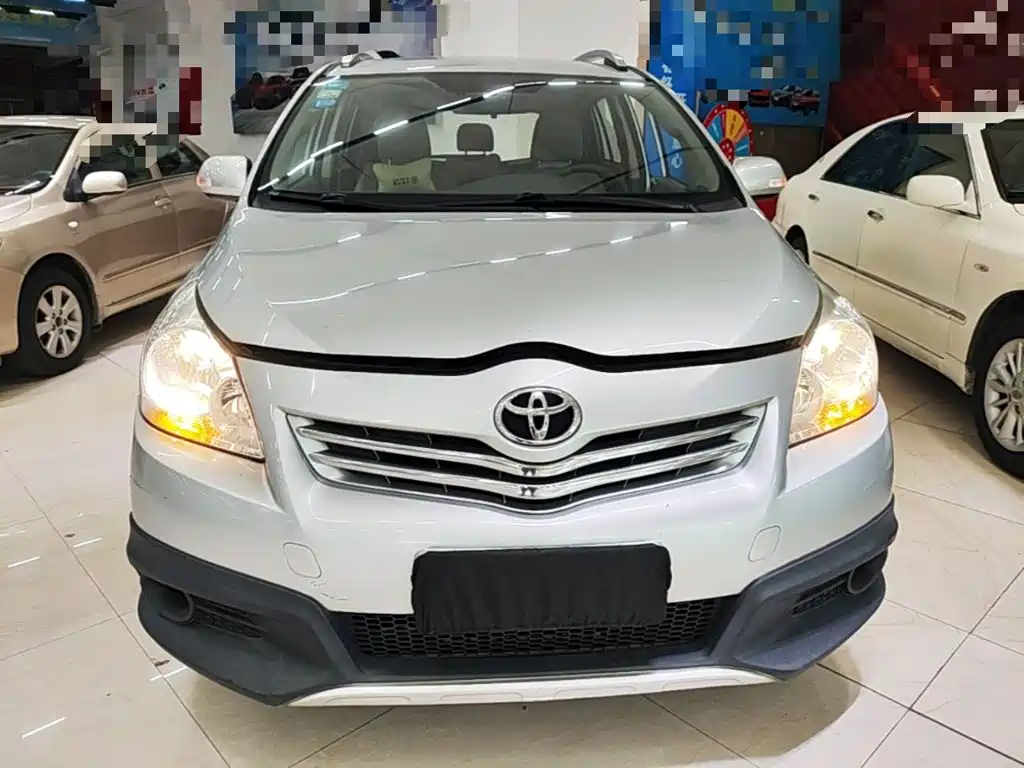 Toyota Verso — миниатюра 3